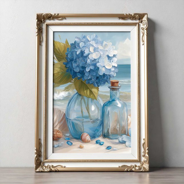 Hydrangea Azul Costa Playa | Póster de Playa (Blue Hydrangea Coastal Beach | Beach Poster by TinkPrints.)