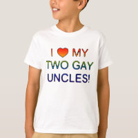 ¡I (corazón) mis dos tíos gay! camiseta