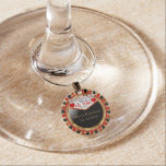 Identificador De Copa Boda del estilo de Las Vegas<br><div class="desc">Encantos del vino. ¡Hace encima del estilo de Las Vegas! Atracción de las fichas de póker coloridas con nombre y la fecha de DIY. Más colores están disponibles. el ⭐ este producto es personalizable del 100%. Los gráficos y/o el texto se pueden añadir, suprimido, movido, vuelto a clasificar según el...</div>