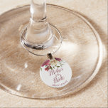 Identificador De Copa Mistletoe Manor Madre de la novia personalizada<br><div class="desc">Diseño de Rosas de Invierno Mistletoe Manor Watercolor Lush con Florales Pintadas a Mano, Hojas de Berry Holly, Foliage de Pine Sprig y Brocas de Pintura de Color de Agua. Marsala colorida, rojo Merlot de vino, borgoña, crema de marfil y verde. Con Tipografía De Moda Swirly Tiros de Pincel y...</div>
