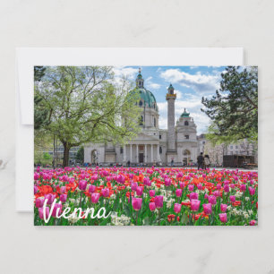Iglesia de San Carlos en primavera en Viena, Austr