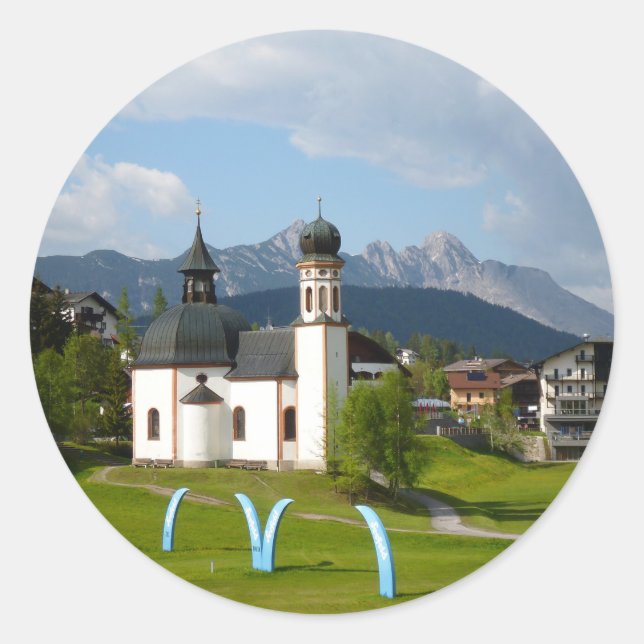 Iglesia en Seefeld, Austria, pegatina redondo (Anverso)