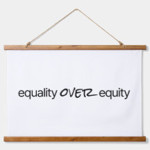 Igualdad frente a equidad maderera tope de tapiz d