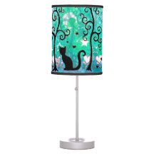 Ilustracion de gatos y árboles rizados