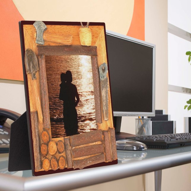 Imagen de marco de madera de Handyman para agregar (Handyman's Wooden Frame Image Add Photo Plaque)