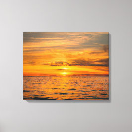 Imagen de puesta de sol en la playa sobre lienzo