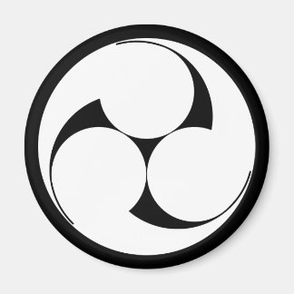 IMÁN 左三つ巴(素描き)