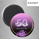 Imán 50.º cumpleaños oro negro morado salva la fecha<br><div class="desc">Imán glamoroso para 50 años con elegante y moderno negro y rosa, gradiente morado, fondo sombrío. Con un marco de oro falso y flores acuáticas ultra violetas y violetas. Plantillas para nombres, edad y fecha, letras blancas y violetas. Perfecto como mantenimiento o como un recordatorio de fecha para sus huéspedes....</div>