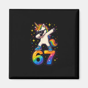 Imán 67 Unicornio haciendo dabbing Six Seven Meme Diver