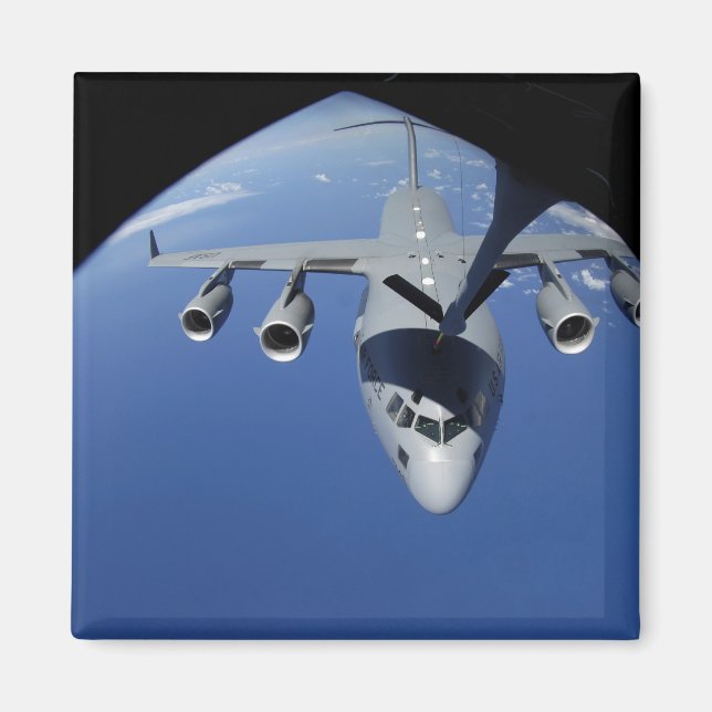 Imán A C-17 Globemaster III recibe combustible 2 (Frente)
