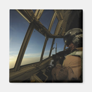 Imán A.C. - el piloto de 130 Hércules explora el
