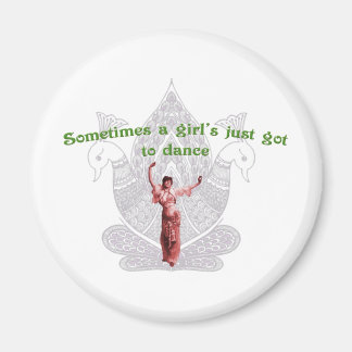 Imán A veces un chica solo tiene que bailar