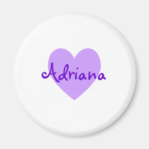 Imán Adriana en morado