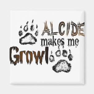 Imán Alcide hace que gruñe