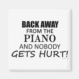 Imán Alejado Del Piano