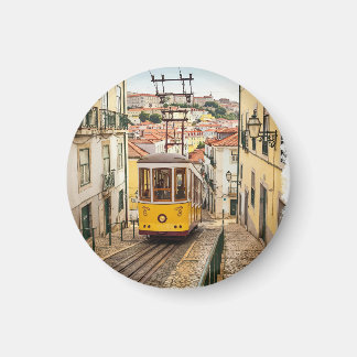 Imán Alfama, Lisboa - Portugal - Tram