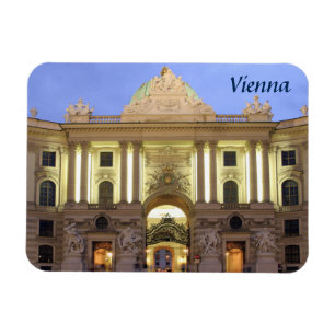 Imán Alte Hofburg en la noche en la foto de Viena