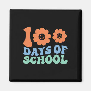 Imán Alumnos de los 70 años de la escuela retro Groovy