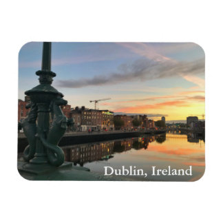 Imán Amanecer a lo largo del río Liffey en Dublín, Irla