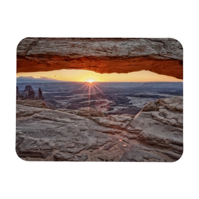 Imán Amanecer en Mesa Arch, Parque Nacional Canyonlands (Horizontal)