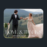 Imán amor y gracias moda de fotos boda tipografía blanc<br><div class="desc">amor elegante y gracias moda de fotos boda tipografía blanca Magnet</div>