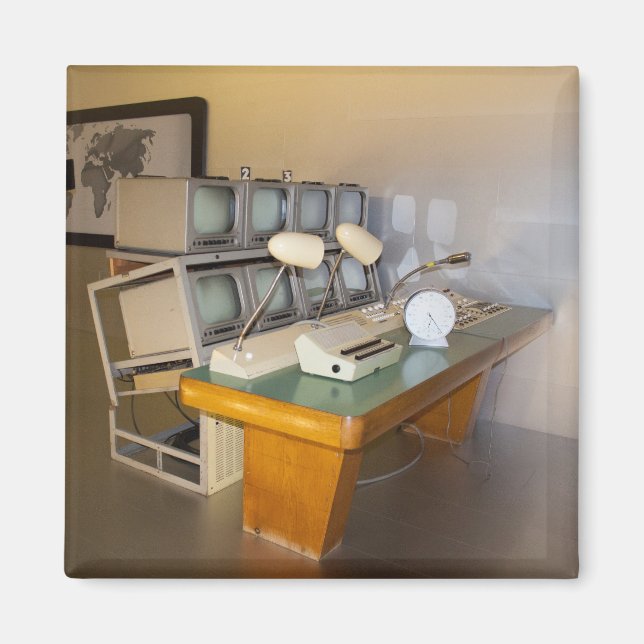 Imán antiguo estudio histórico de televisión (Frente)