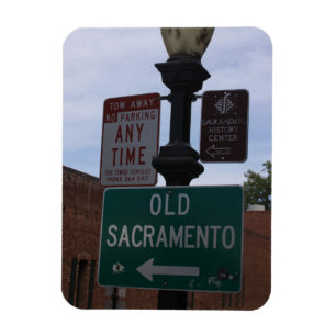 Imán Antiguo Sacramento