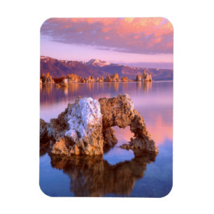 Imán Arco de toba en Mono Lake