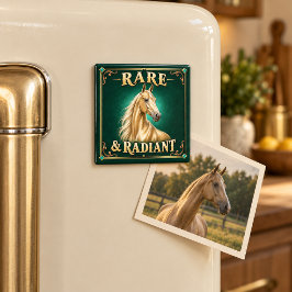 Imán Arte de caballo Akhal-Teke dorado raro y radiante