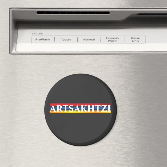 Imán Artsakhtzi (In situ (lavavajillas))