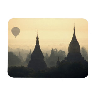 Imán Asia, Birmania, (Myanmar), Pagan (Bagan) Aire cali
