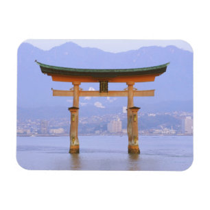 Imán Asia, Japón, Hiroshima. Mivaiima. Puerta Torii