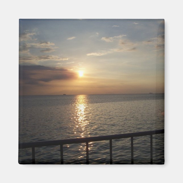 Imán Atardecer en la bahía de Manila, Filipinas - Bever (Frente)