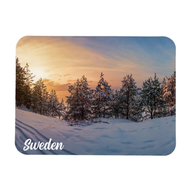 Imán Atardecer sobre bosque de nieve congelado cerca (Horizontal)