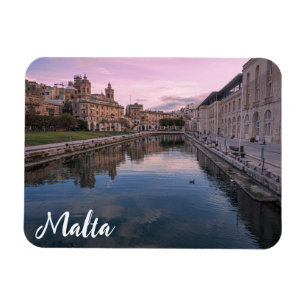 Imán Atardecer sobre un pequeño canal en Cospicua, Malt