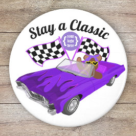 Imán Auto clásico convertible púrpura, banderas a cuadr