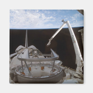 Imán Bahía 2 de la carga útil del descubrimiento del