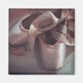 Imán Ballet Shoes