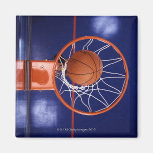 Imán baloncesto en aro