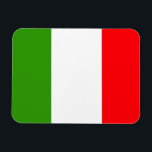 Imán Bandera de Italia<br><div class="desc">¡El diseño original de la bandera parece como si estuviera pintado! ¡Conmemorar sus viajes por el mundo, celebrar su herencia o mostrar a todos lo mucho que ama su casa! Esta imagen está disponible en una variedad de productos. Consulta todos nuestros otros diseños en http://www.zazzle.com/zipperedflags ¿Tienes alguna solicitud o preguntas?...</div>