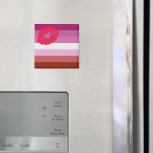 Imán bandera de orgullo lesbiana de labios rojos Slippe
