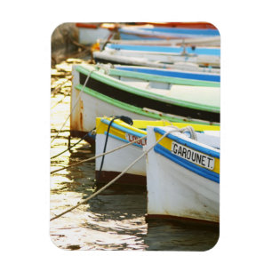 Imán Barcas de pesca típicas de Provenza pintadas en