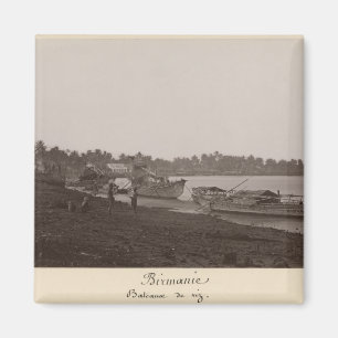 Imán Barcos con arroz en el río Thanlwin