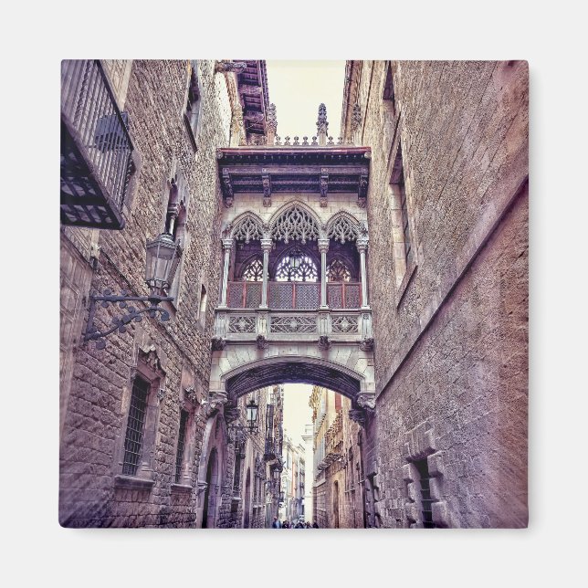 Imán barrio gótico en Barcelona, España (Frente)