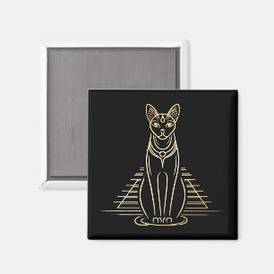 Imán Bastet, diosa gata egipcia frente a una pirámide