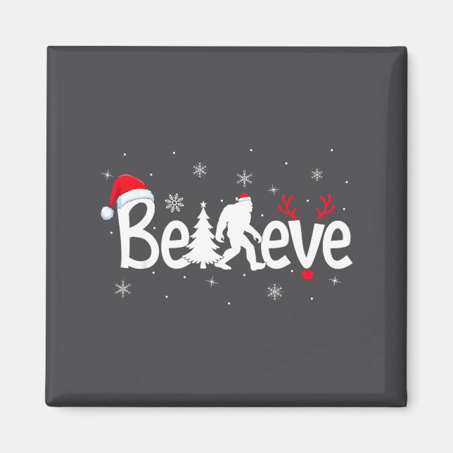 Imán Believe Bigfoot Sasquatch Reindeer Santa Hat Merry (Frente)
