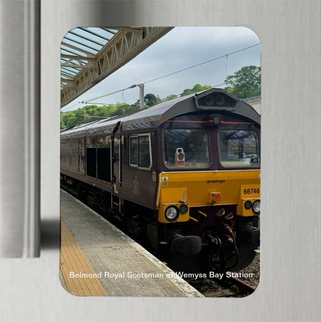 Imán Belmond Royal Scotsman en la estación de Wemyss Ba (Subido por el creador)