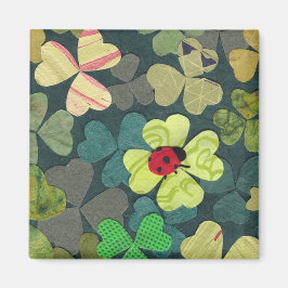 Imán Bicho de ladrillo afortunado en Shamrock