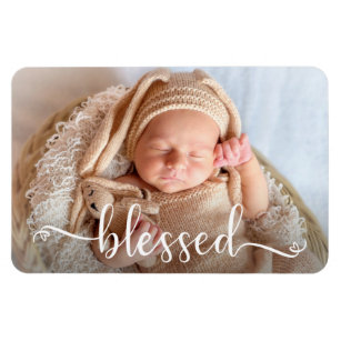 Imán Blessed Script Baby Photo Magnet