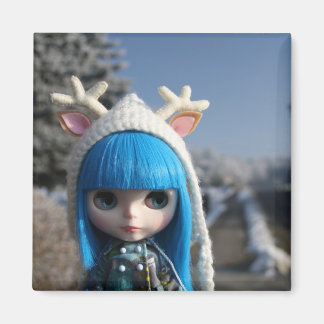 Imán Blythe blue